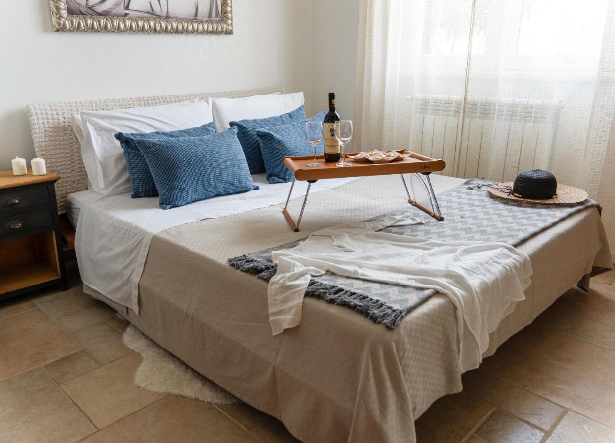 Villa Chanel confortevole villa con piscina e casa sull'albero per bambini Ostuni Esterno foto